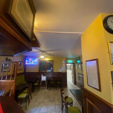 Lady Hamilton Inn ポーツマス エクステリア 写真