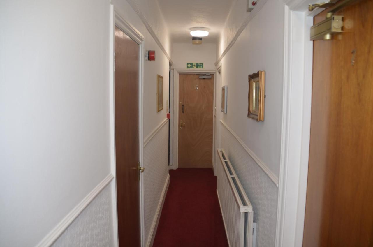 Lady Hamilton Inn ポーツマス エクステリア 写真